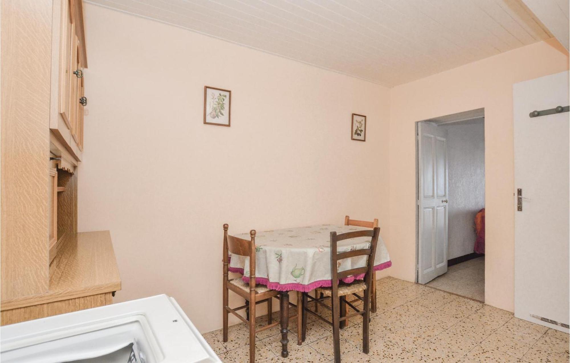 Lovely Apartment In Pietranera With Wifi Exteriér fotografie