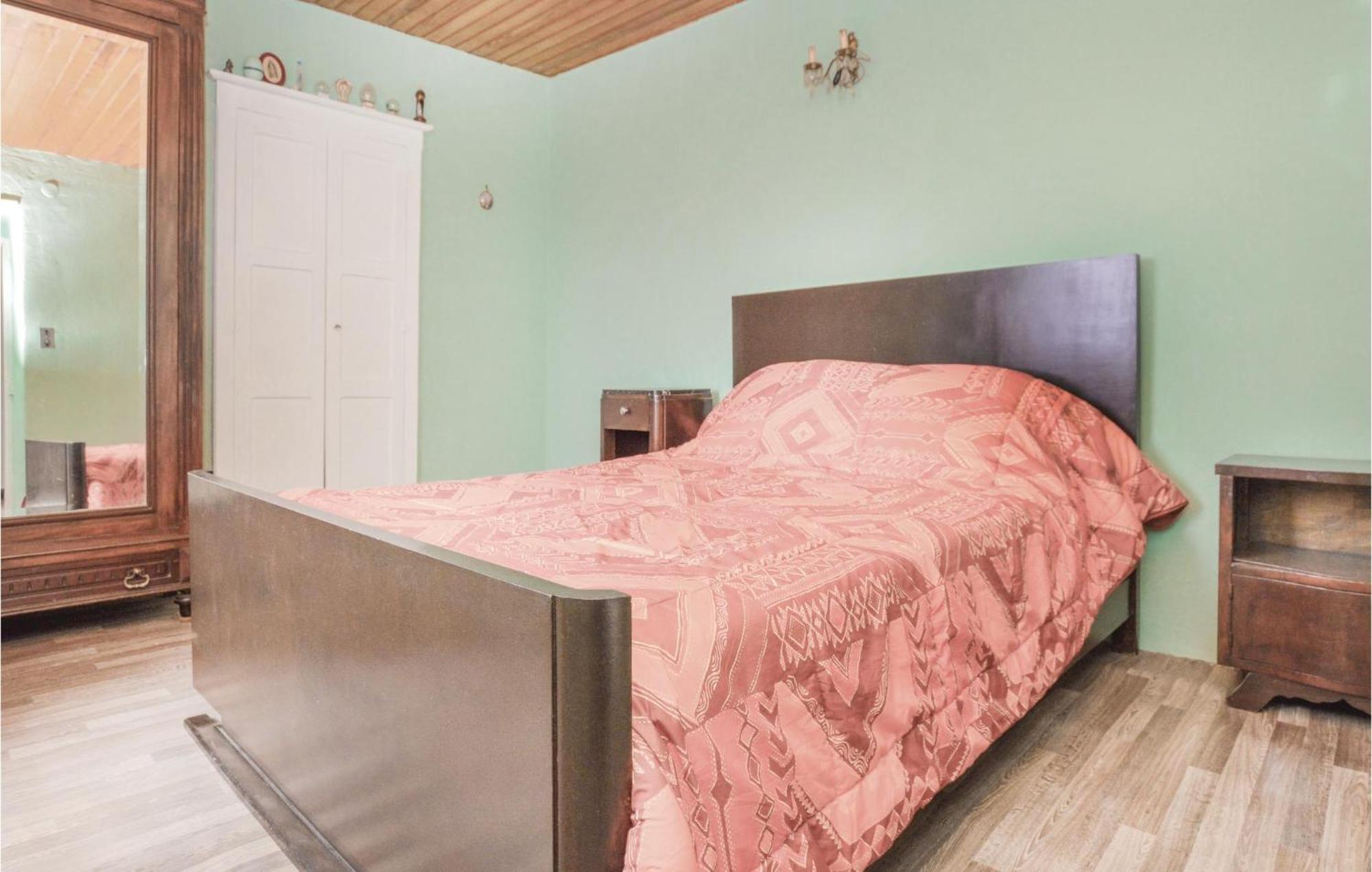 Lovely Apartment In Pietranera With Wifi Exteriér fotografie